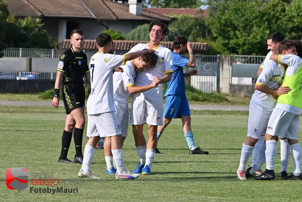 Promozione: Castelleone onora i 100 anni dalla fondazione battendo 2-0 Calvenzano