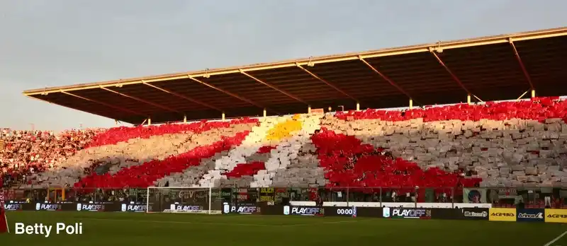 Cremonese-Spezia 0-0 negli Scatti Grigiorossi