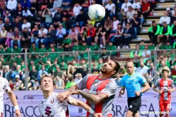 Click to enlarge image 532a6797.jpg