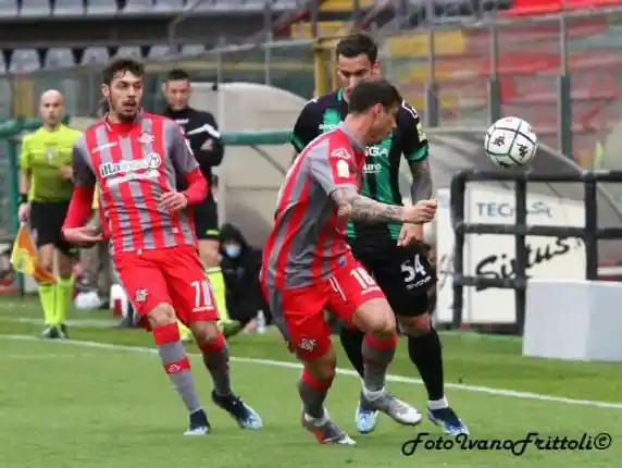 Click to enlarge image 15-gaetano-bartolomei-cremonese-pordenone-2-1-10-04-2021-_103.jpg