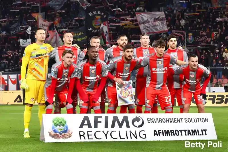 Cremonese-Cagliari negli Scatti Grigiorossi