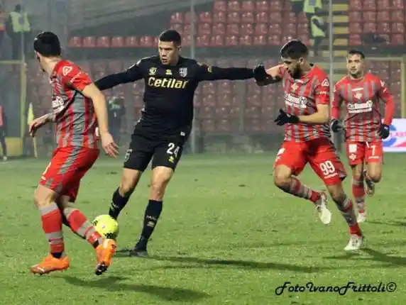 Click to enlarge image 15-valeri-osorio-rafia-cremonese-parma-3-0-15-02-2020-_217.jpg