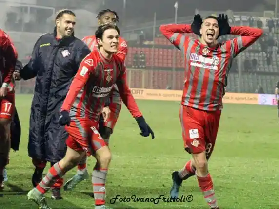 Click to enlarge image 19-cremonese-parma-3-0-15-02-2020-_406.jpg