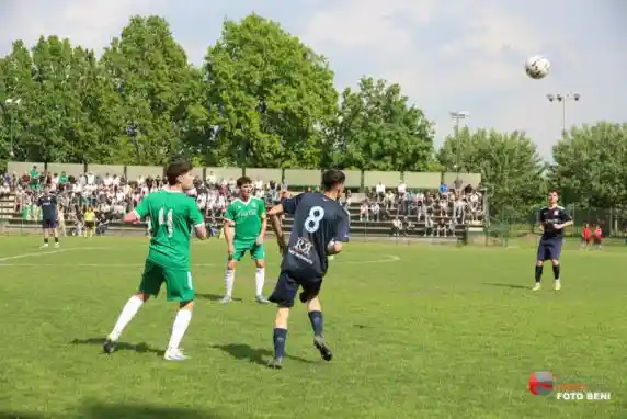 Click to enlarge image img_0128.jpg