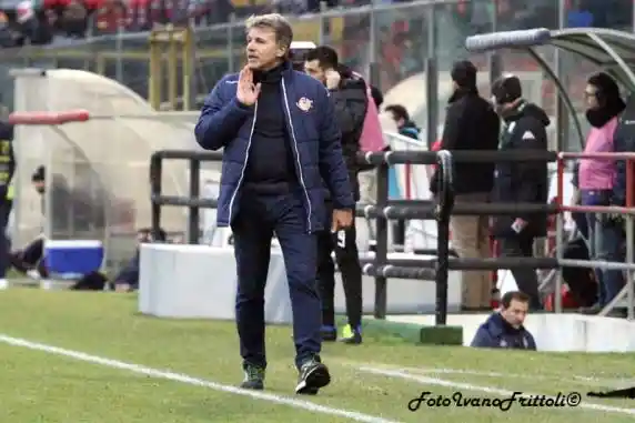Click to enlarge image 4-Marco-Baroni-Cremonese-JuveStabia-1-1-26-12-19 251.JPG