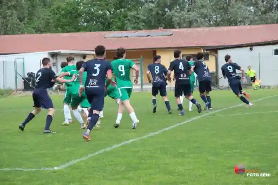 Click to enlarge image img_0195.jpg