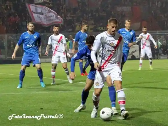 Click to enlarge image 15-valzania-como-cremonese-1-2-06-05-2022-_275.jpg