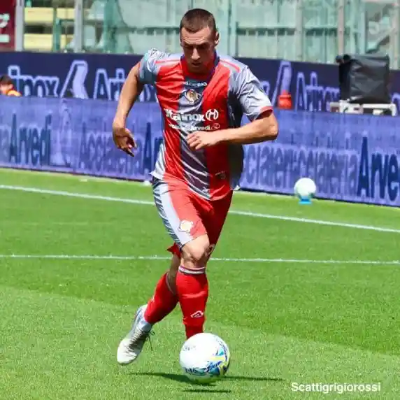 Click to enlarge image 532a6998.jpg