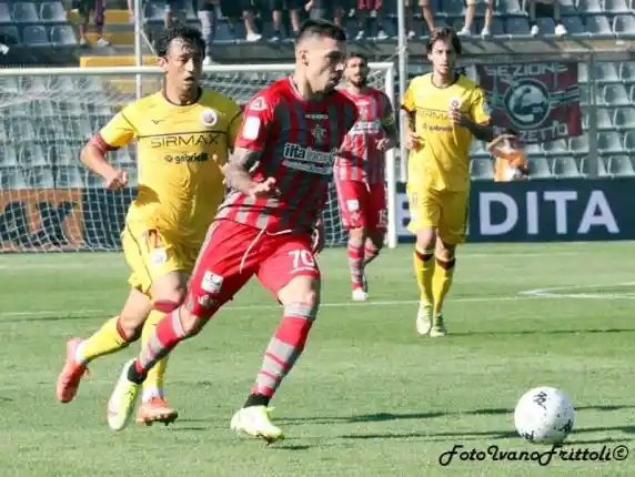 Click to enlarge image gaetano-cremonese-cittadella-2-0-12-09-2021-_112.jpg