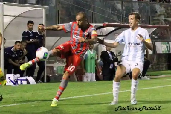 Click to enlarge image Cremonese-Entella-0-1-31-08-19- 261.JPG