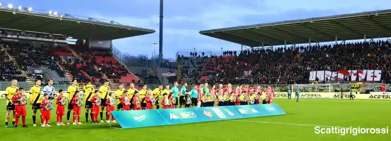 Cremonese-Modena negli Scatti Grigiorossi