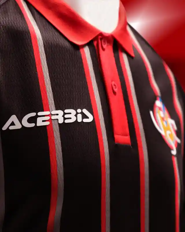 La terza maglia stagione 2024/2025