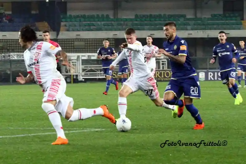 Verona-Cremonese nelle foto di Ivano