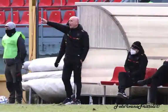 Click to enlarge image 4-cremonese-lecce-1-2-13-02-2021_153.jpg