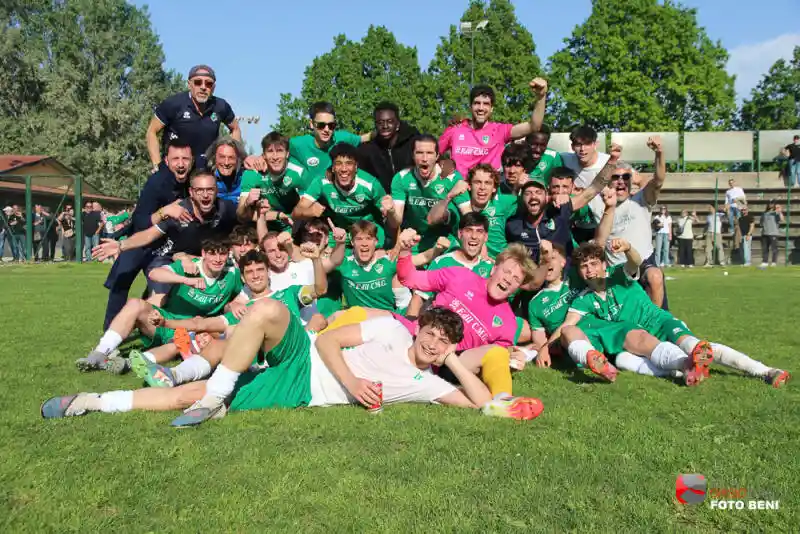 Sported Maris PROMOSSA in...