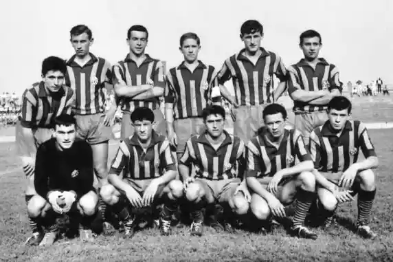 Click to enlarge image 21-Crmonese-Serie-C-1964-65-.jpg
