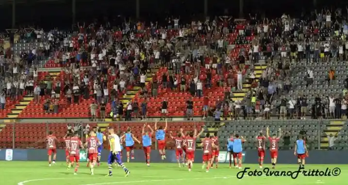 Click to enlarge image cremonese-lecce-3-0-22-09-2021-_544.jpg