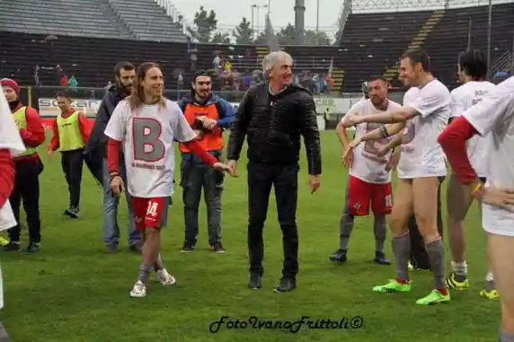 Click to enlarge image Cremonese-Rancing-Roma-3-2-06-05-17-744.JPG