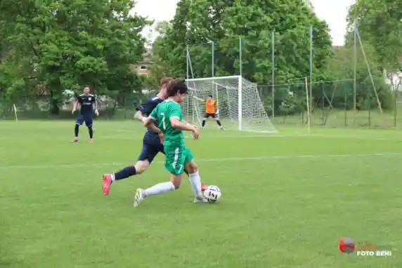 Click to enlarge image img_0105.jpg