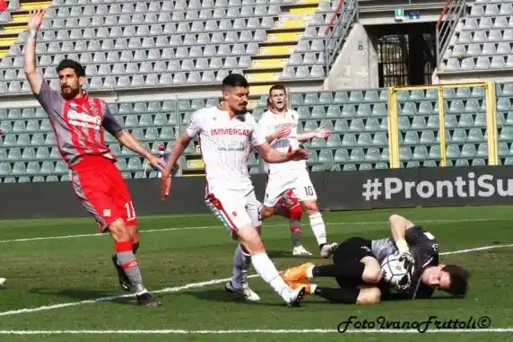 Click to enlarge image carnesecchi-cremonese-reggiana-3-0-13-03-2021-_330.jpg