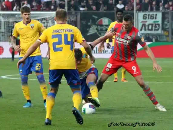Click to enlarge image Cremonese-Salernitana-1-0-10-11-19 291.JPG