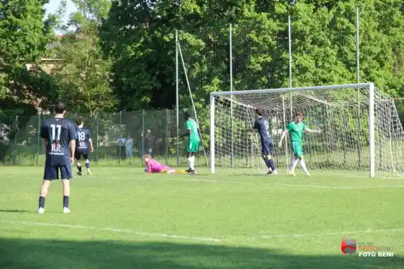 Click to enlarge image img_0311.jpg