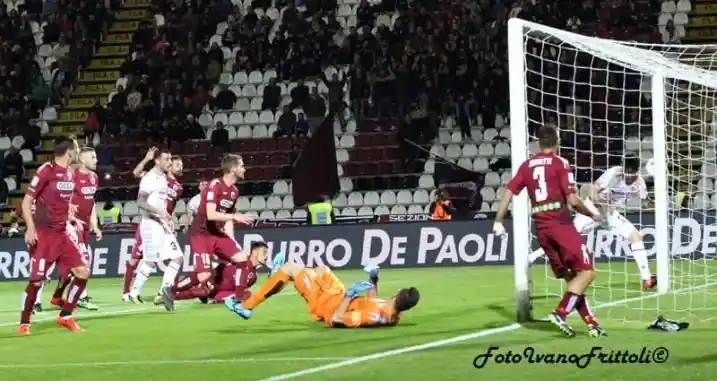 Click to enlarge image 5-occasione-Claiton-Cittadella-Cremonese-1-3-22-04-19- 065.JPG