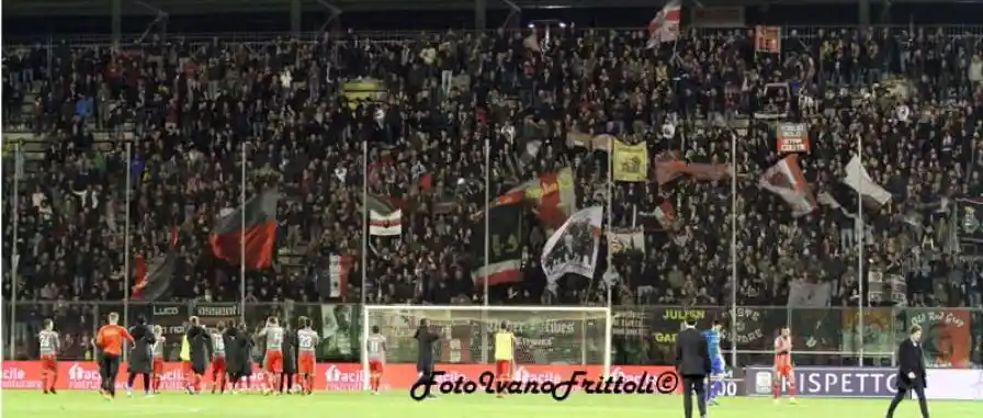 Click to enlarge image Cremonese-HellasVerona-1-1-29-03-19- 243.JPG