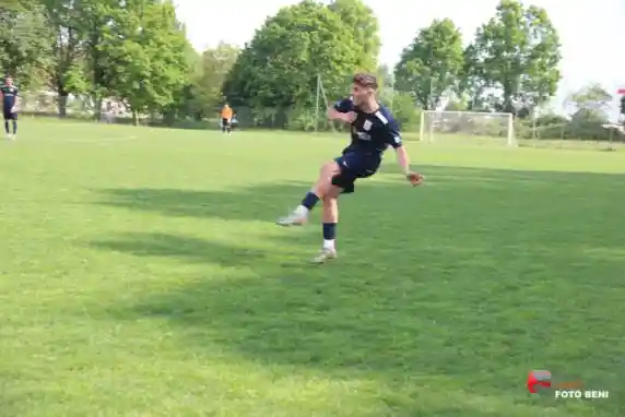 Click to enlarge image img_0169.jpg