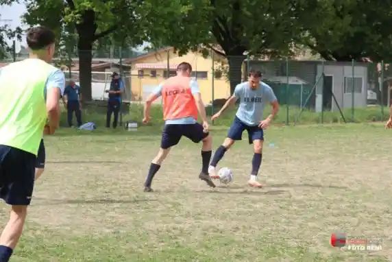 Click to enlarge image img_0042.jpg