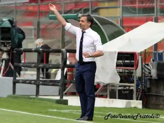 Click to enlarge image 4-cremonese-reggina-1-1-01-05-2021-_087.jpg