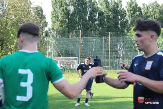 Click to enlarge image img_0263.jpg