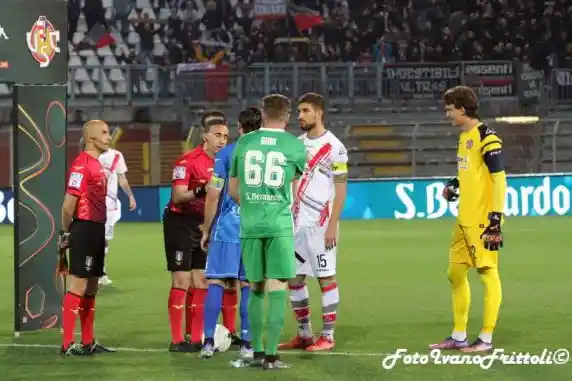 Click to enlarge image 4-como-cremonese-1-2-06-05-2022-_013.jpg