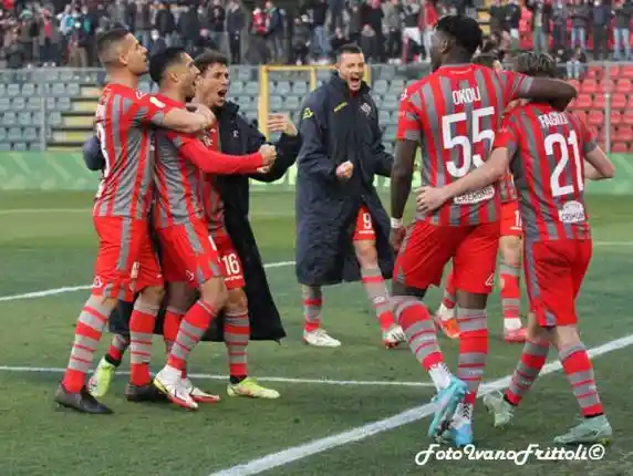 Click to enlarge image cremonese-brescia-2-1-05-03-2022-_648.jpg