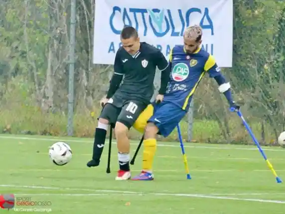 Click to enlarge image web_027_amputati_calcio_2022.jpg