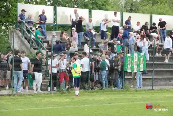 Click to enlarge image img_0211.jpg