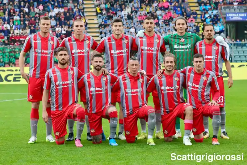 Cremonese-Pisa negli Scatti Grigiorossi