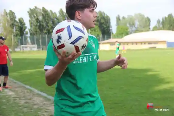 Click to enlarge image img_0140.jpg