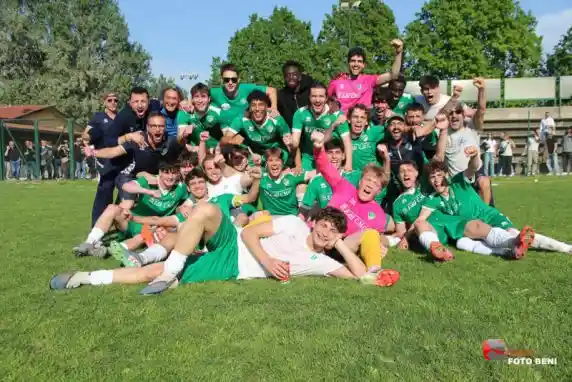 Click to enlarge image img_0372.jpg