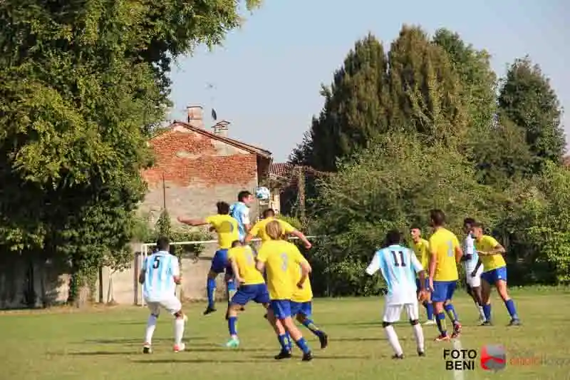 Casalbuttano   Trescore   1-1 nelle foto di Beni