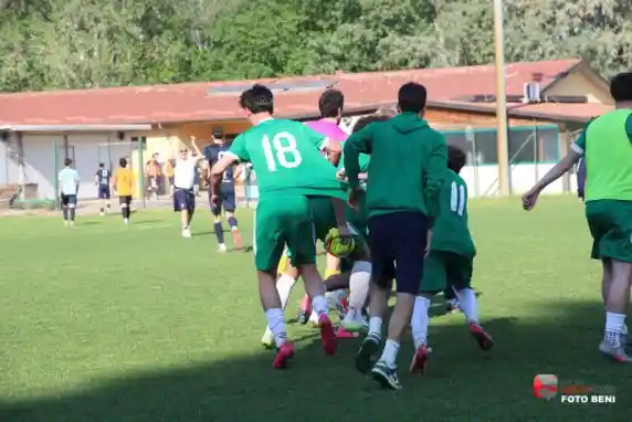 Click to enlarge image img_0330.jpg