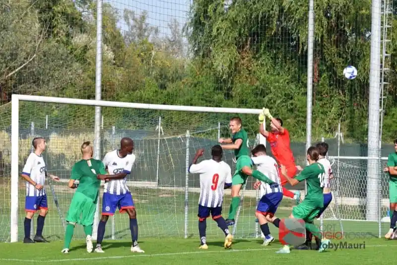 Eccellenza: Il derby Offanenghese - Soresinese nelle immagini di Maurizio Molaschi