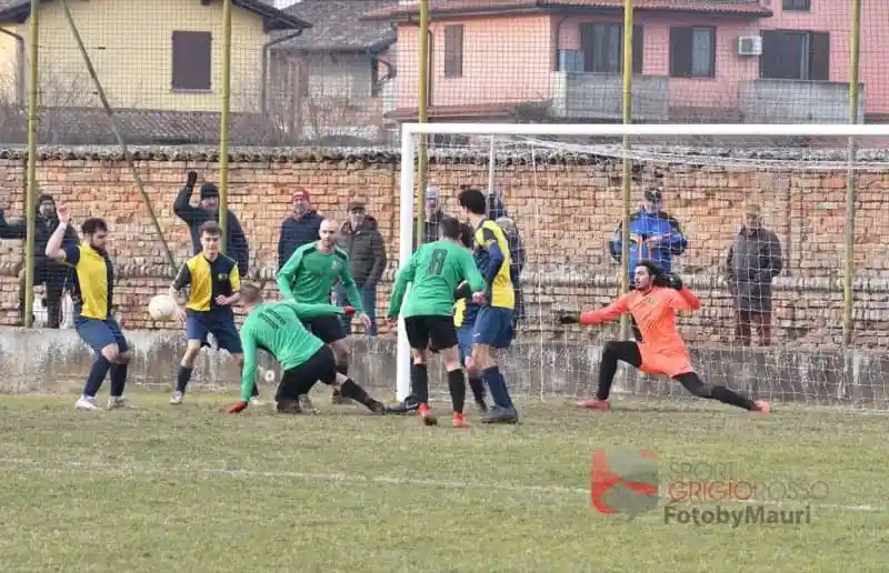 Montodinese - Excelsior Vaiano nelle immagini di Maurizio Molaschi