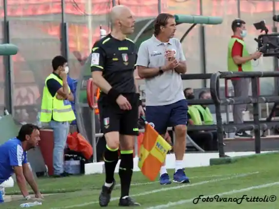 Click to enlarge image 8-gorini-cremonese-cittadella-2-0-12-09-2021-_148.jpg
