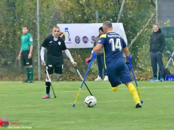 Click to enlarge image web_022_amputati_calcio_2022.jpg