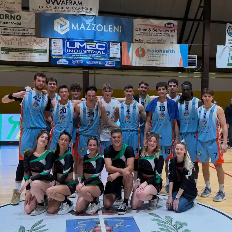 Mazzoleni inizia i quarti di finale playoff col sorriso: vittoria 91-81 su Gorizia