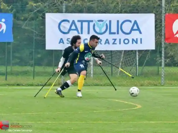 Click to enlarge image web_015_amputati_calcio_2022.jpg