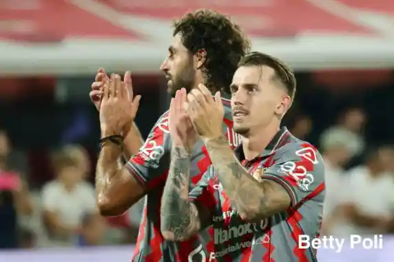 Click to enlarge image 532a8699.jpg