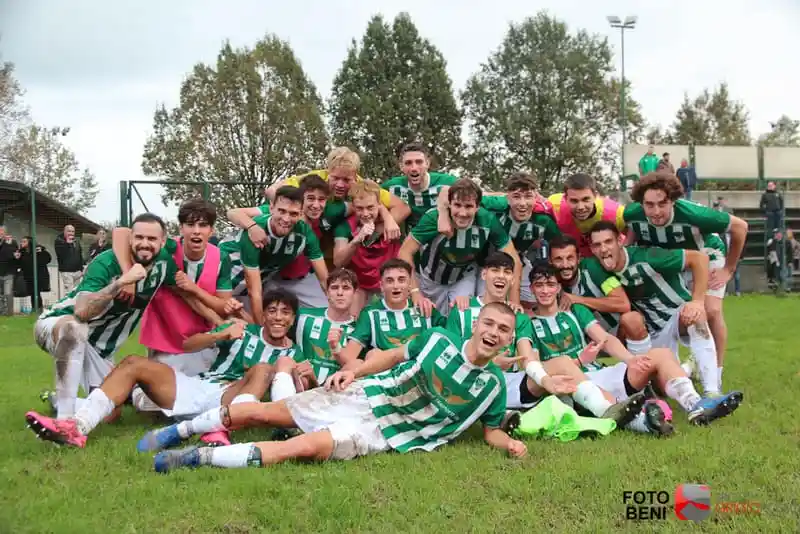 SportedMaris     Rezzato 1-0 nelle foto di Beni