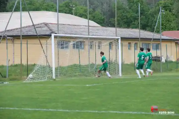 Click to enlarge image img_0199.jpg